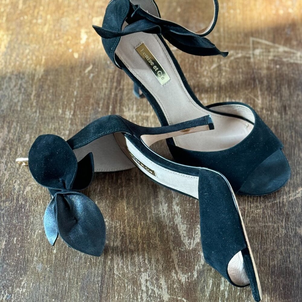 Louise et Cie Kenbeck Black Suede Ankle Bow Heels